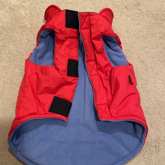 Gooby XL Red Waterproof Sport Vest - Picture 7 of 11